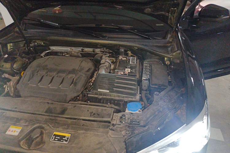 Used Audi Q3 Sportback 2022 40 TFSI Fashion Model Engine Bay Left