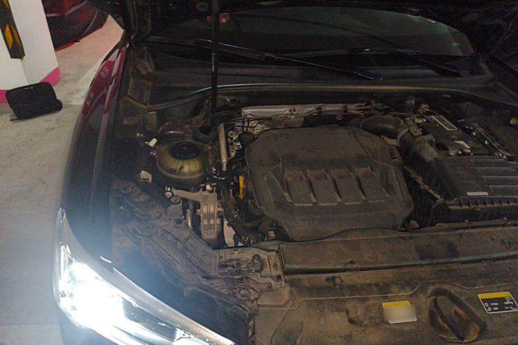 Used Audi Q3 Sportback 2022 40 TFSI Fashion Model Engine Bay Right