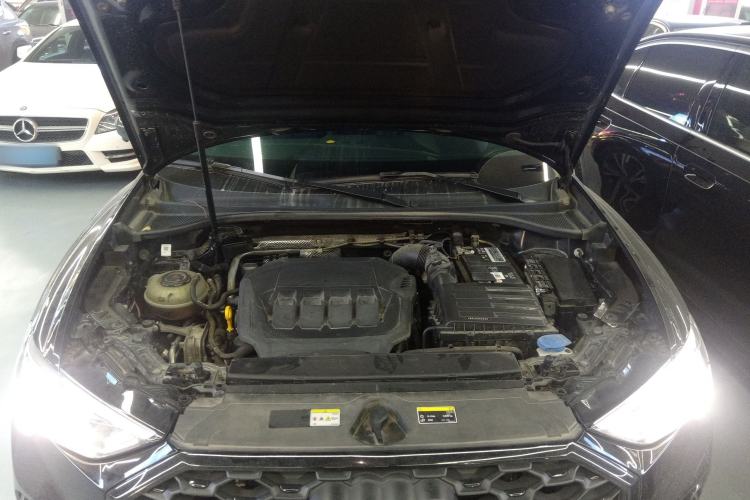 Used Audi Q3 Sportback 2022 40 TFSI Fashion Model Engine Bay