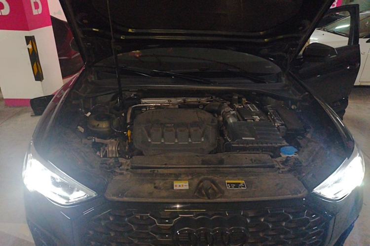 Used Audi Q3 Sportback 2022 40 TFSI Fashion Model Engine Bay
