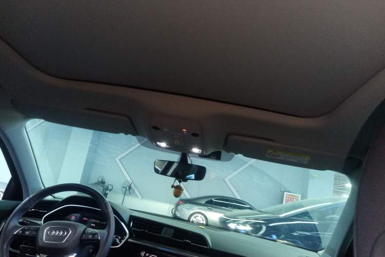 Used Audi Q3 Sportback 2022 40 TFSI Fashion Model Headliner
