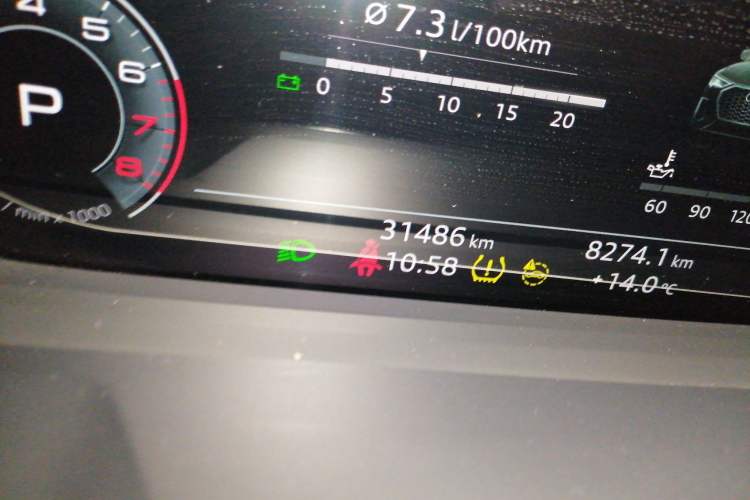 Used Audi Q3 Sportback 2022 40 TFSI Fashion Model Odometer Close Up
