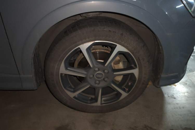 Used Audi Q3 Sportback 2022 40 TFSI Fashion Model Right Front Wheel Hub