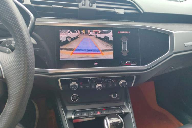 Used Audi Q3 Sportback 2022 40 TFSI Fashion Model Audio And AC Panel