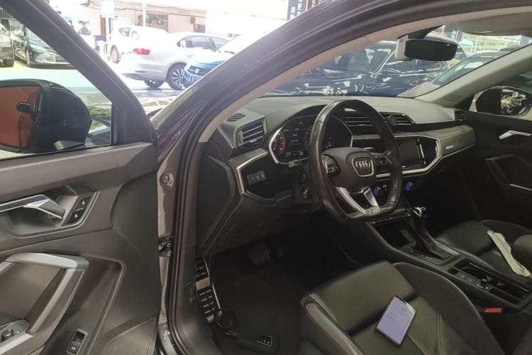 Used Audi Q3 Sportback 2022 40 TFSI Fashion Model Driver Seat