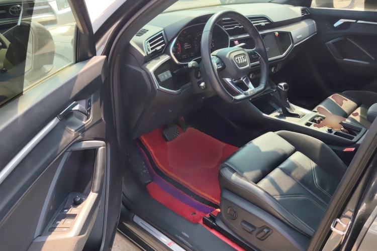 Used Audi Q3 Sportback 2022 40 TFSI Fashion Model Driver Seat