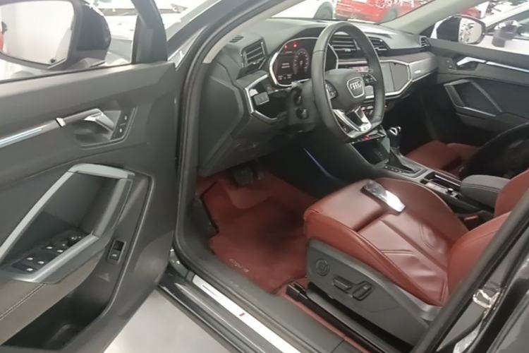 Used Audi Q3 Sportback 2022 40 TFSI Fashion Model Driver Seat
