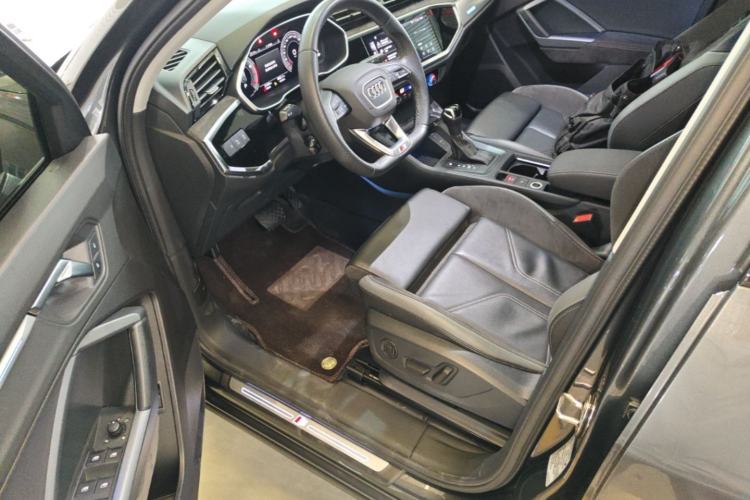 Used Audi Q3 Sportback 2022 40 TFSI Fashion Model Driver Seat