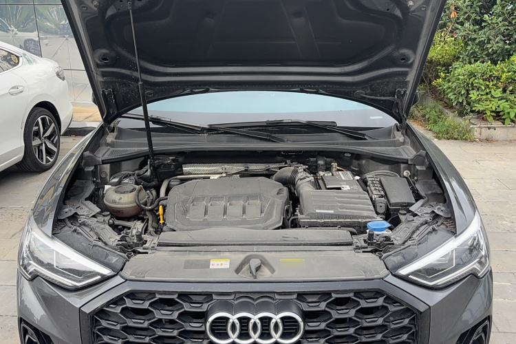 Used Audi Q3 Sportback 2022 40 TFSI Fashion Model Engine Bay