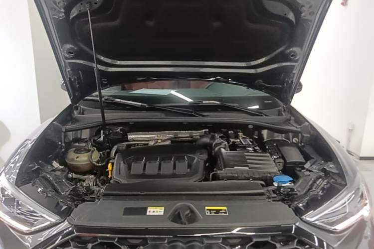 Used Audi Q3 Sportback 2022 40 TFSI Fashion Model Engine Bay