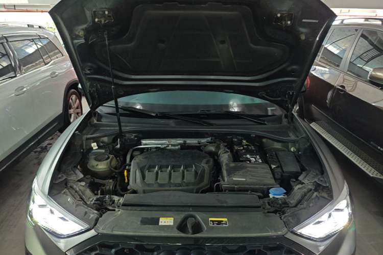 Used Audi Q3 Sportback 2022 40 TFSI Fashion Model Engine Bay
