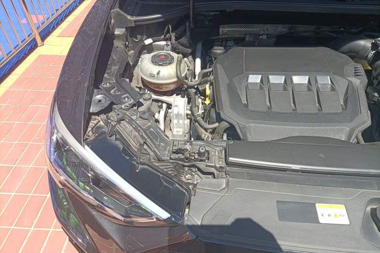 Used Audi Q3 Sportback 2022 40 TFSI Fashion Model Engine Bay Right