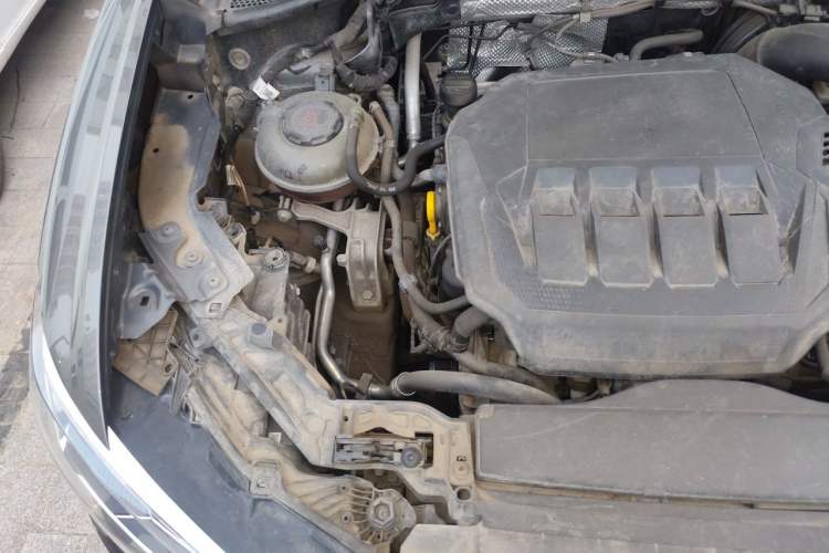 Used Audi Q3 Sportback 2022 40 TFSI Fashion Model Engine Bay Right