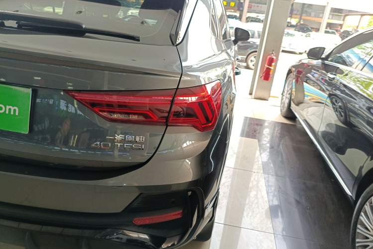 Used Audi Q3 Sportback 2022 40 TFSI Fashion Model Exterior 3