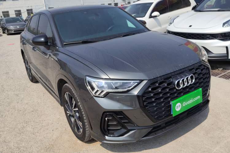 Used Audi Q3 Sportback 2022 40 TFSI Fashion Model Front Right 45 Deg