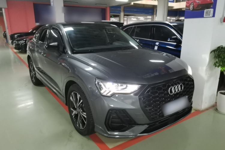Used Audi Q3 Sportback 2022 40 TFSI Fashion Model Front Right 45 Deg