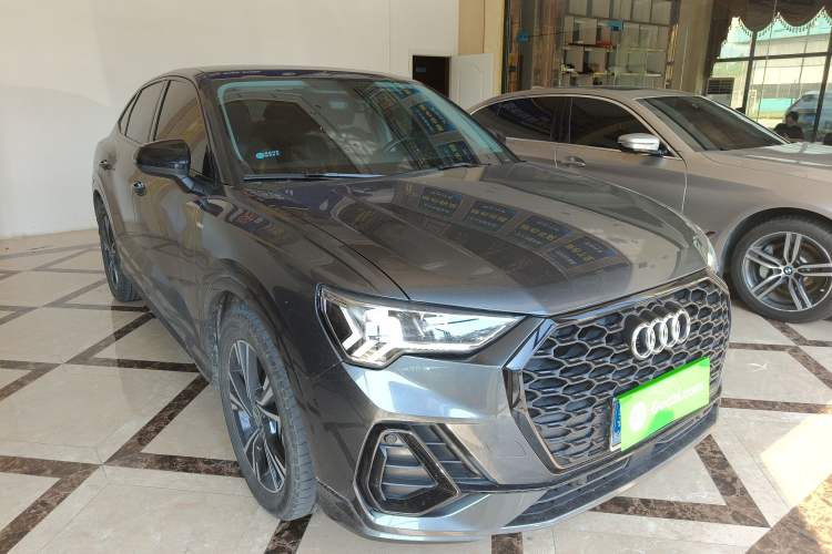 Used Audi Q3 Sportback 2022 40 TFSI Fashion Model Front Right 45 Deg