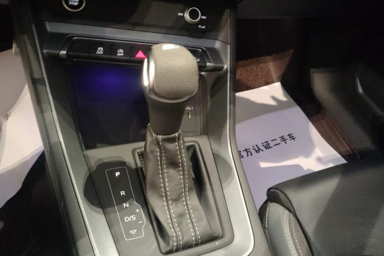 Used Audi Q3 Sportback 2022 45 TFSI quattro Fashion Edition Gear Lever