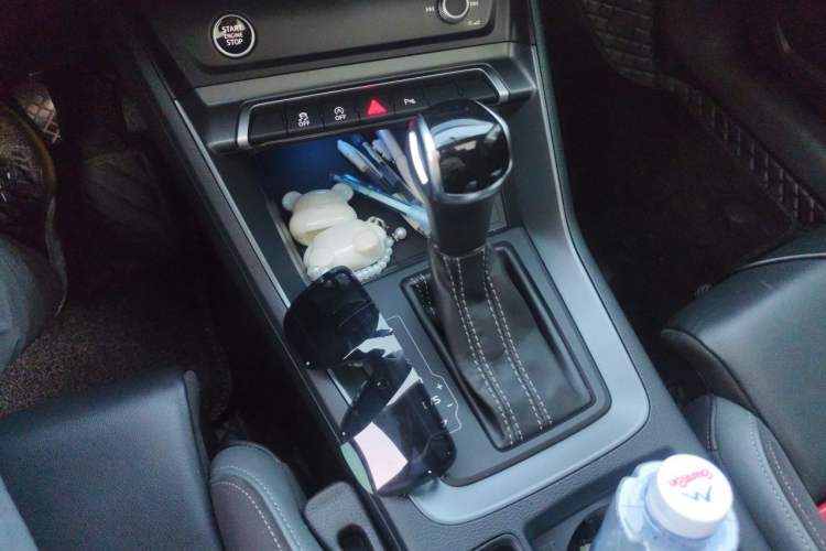 Used Audi Q3 Sportback 2022 40 TFSI Fashion Model Gear Lever