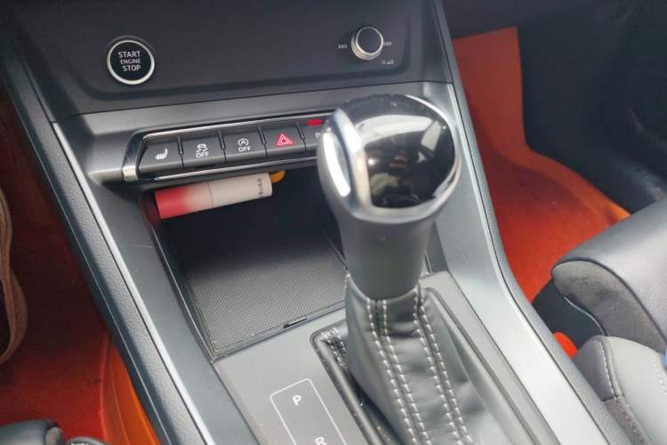 Used Audi Q3 Sportback 2022 40 TFSI Fashion Model Gear Lever