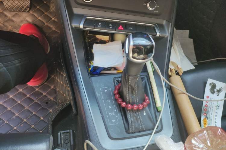 Used Audi Q3 Sportback 2022 35 TFSI Ambition Edition Gear Lever