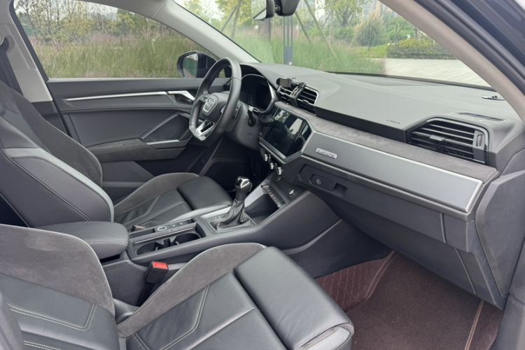 Used Audi Q3 Sportback 2022 45 TFSI quattro Fashion Edition Interior 11