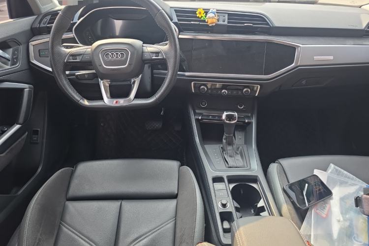 Used Audi Q3 Sportback 2022 40 TFSI Fashion Model Interior 2