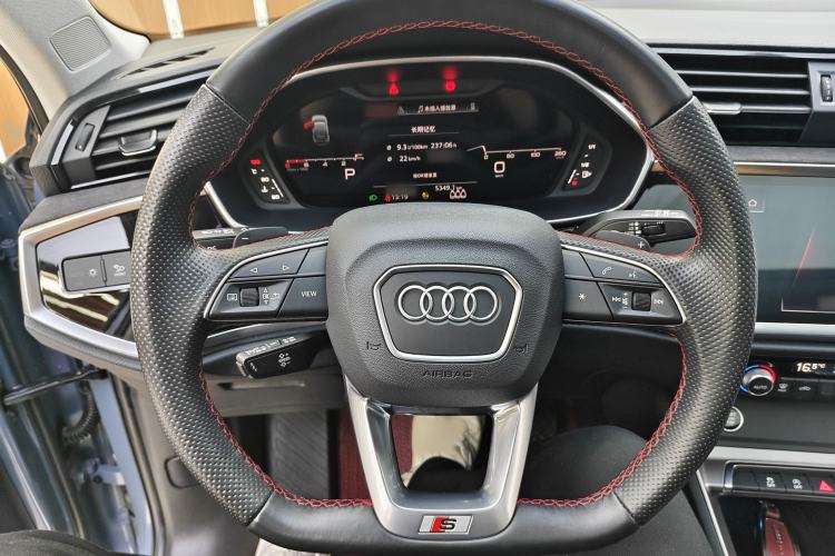 Used Audi Q3 Sportback 2022 40 TFSI RS Package Performance Model Interior 2
