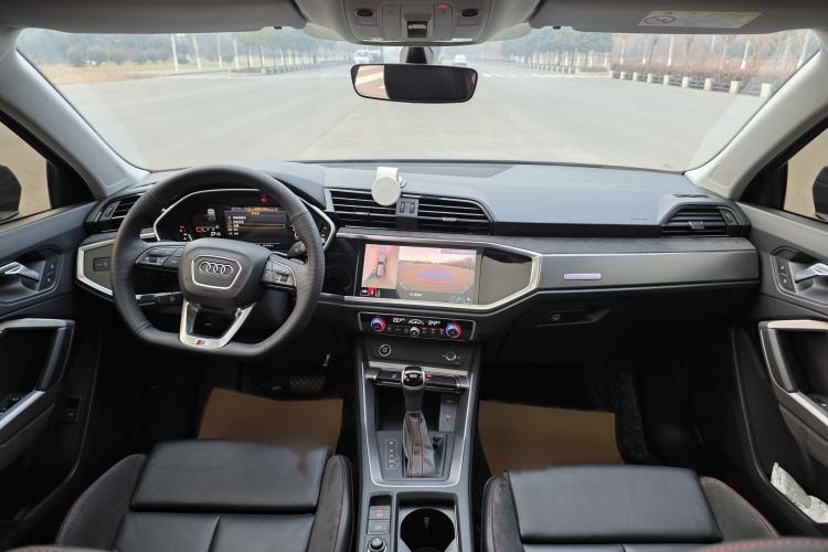 Used Audi Q3 Sportback 2022 40 TFSI RS Package Performance Model Interior 4