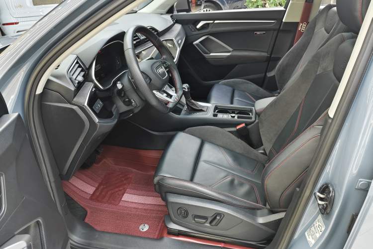 Used Audi Q3 Sportback 2022 40 TFSI RS Package Performance Model Interior 5