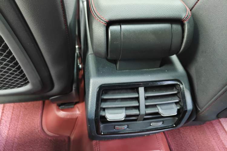 Used Audi Q3 Sportback 2022 40 TFSI RS Package Performance Model Interior 8