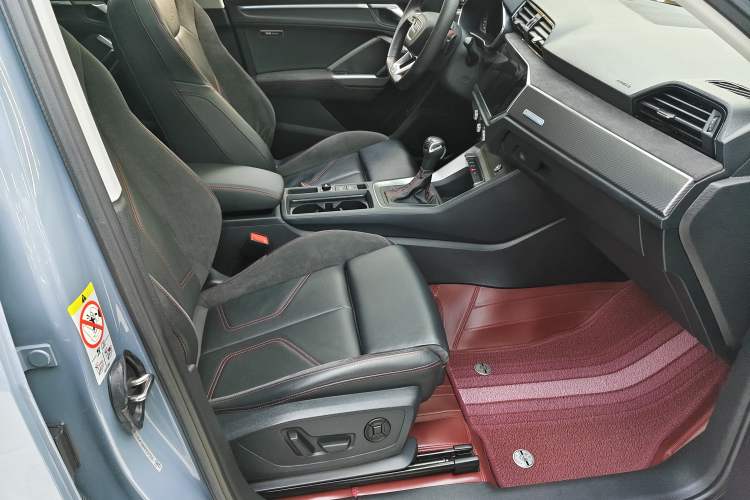 Used Audi Q3 Sportback 2022 40 TFSI RS Package Performance Model Interior 9