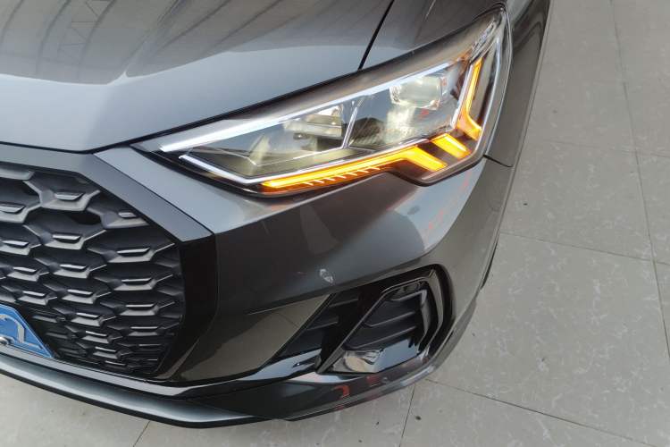 Used Audi Q3 Sportback 2022 40 TFSI Fashion Model Left Front Headlight