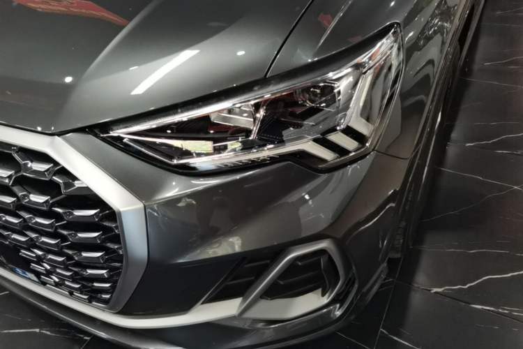 Used Audi Q3 Sportback 2022 35 TFSI Ambition Edition Left Front Headlight