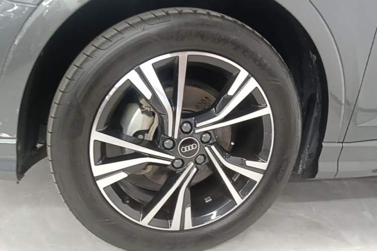 Used Audi Q3 Sportback 2022 40 TFSI Fashion Model Left Front Wheel Hub
