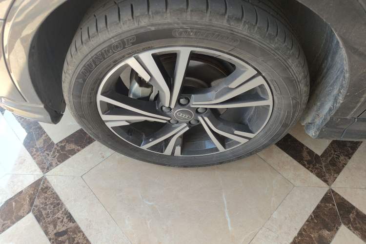 Used Audi Q3 Sportback 2022 40 TFSI Fashion Model Left Front Wheel Hub