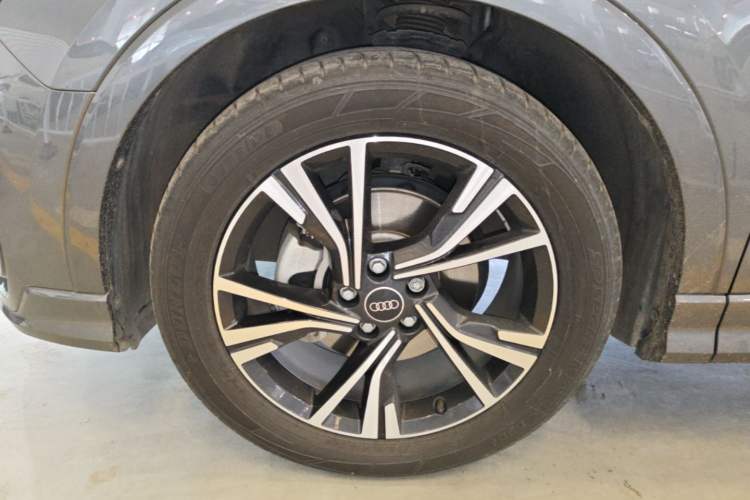 Used Audi Q3 Sportback 2022 40 TFSI Fashion Model Left Front Wheel Hub