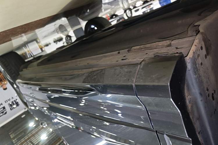 Used Audi Q3 Sportback 2022 40 TFSI Fashion Model Left Side Sill