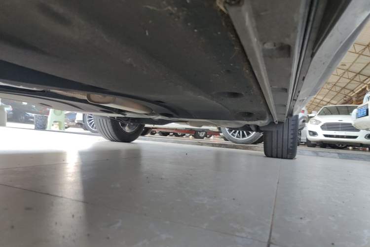 Used Audi Q3 Sportback 2022 40 TFSI Fashion Model Left Side Sill