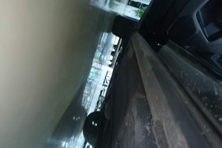 Used Audi Q3 Sportback 2022 40 TFSI Fashion Model Left Side Sill