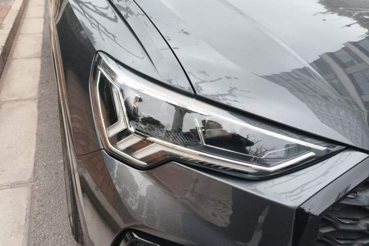 Used Audi Q3 Sportback 2022 40 TFSI Fashion Model Right Front Headlight