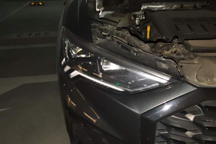 Used Audi Q3 Sportback 2022 40 TFSI Fashion Model Right Front Headlight