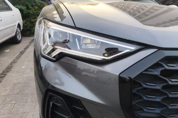 Used Audi Q3 Sportback 2022 40 TFSI Fashion Model Right Front Headlight