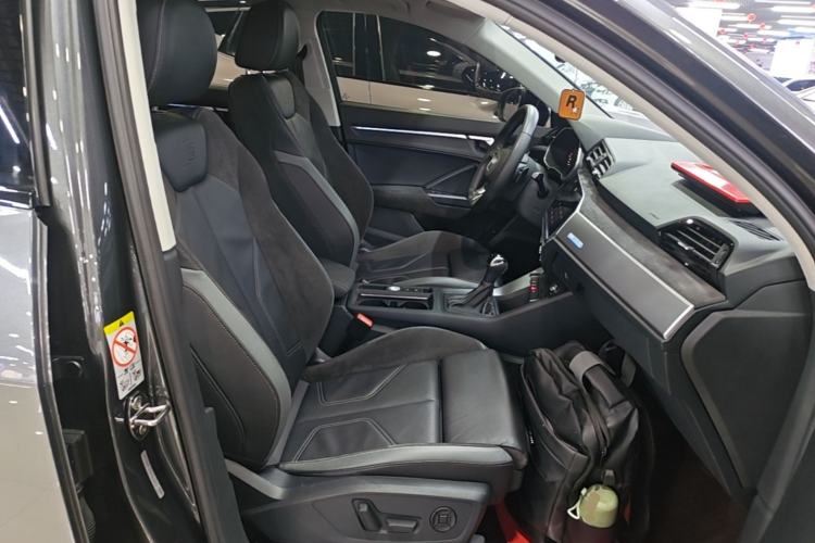 Used Audi Q3 Sportback 2022 40 TFSI Fashion Model Right Front Seat