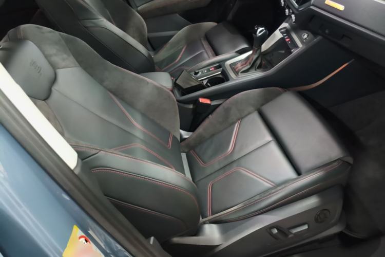 Used Audi Q3 Sportback 2022 40 TFSI RS Package Performance Model Right Front Seat