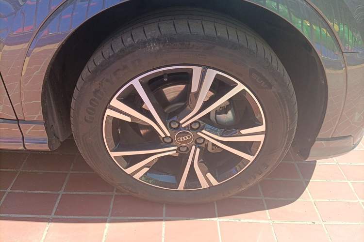 Used Audi Q3 Sportback 2022 40 TFSI Fashion Model Right Front Wheel Hub