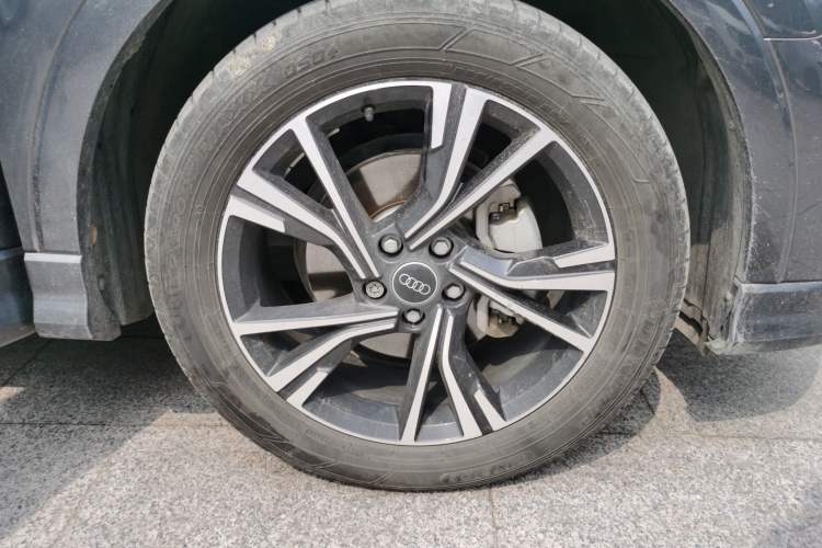 Used Audi Q3 Sportback 2022 40 TFSI Fashion Model Right Front Wheel Hub