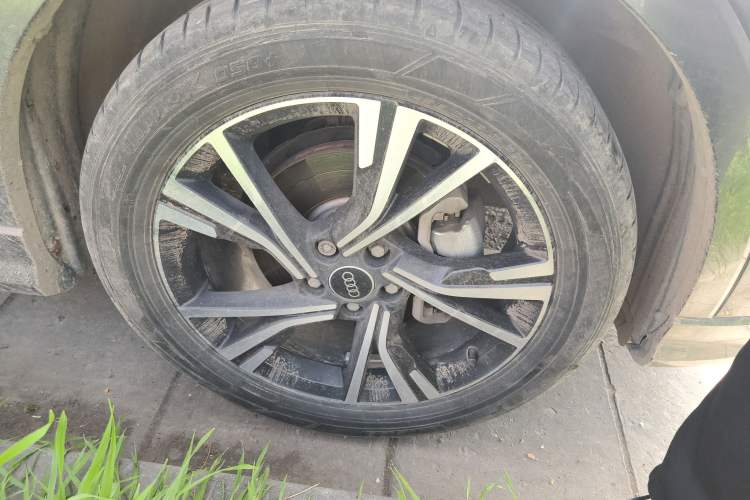 Used Audi Q3 Sportback 2022 40 TFSI Fashion Model Right Front Wheel Hub