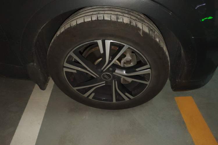 Used Audi Q3 Sportback 2022 40 TFSI Fashion Model Right Front Wheel Hub