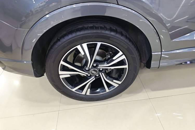 Used Audi Q3 Sportback 2022 40 TFSI Fashion Model Right Rear Wheel Hub